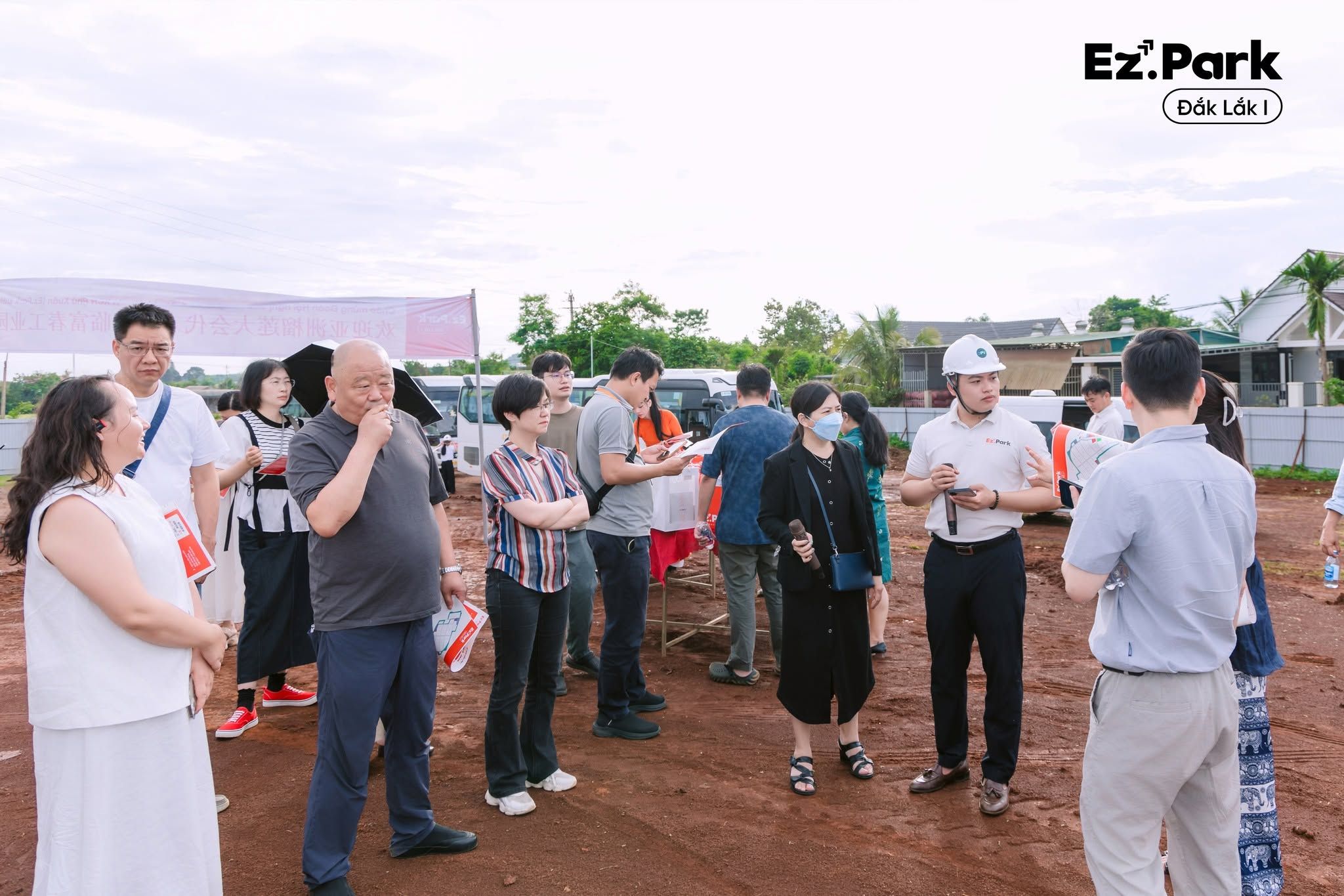 sitetour DL2.jpg